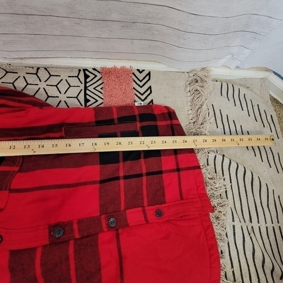 THE NORTH FACE CAMP SHIRT, SZ MEDIUM - Picture 11 of 15